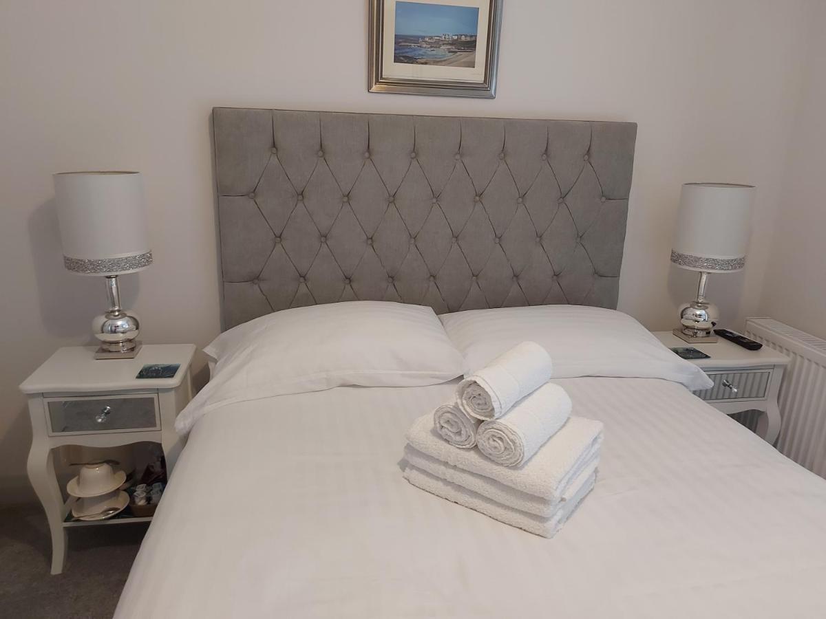 Ayala Bed & Breakfast Portstewart Exterior photo